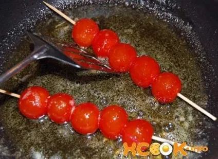 Біфштекс на сковороді - рецепт з покроковими фото, як правильно смажити (сковороді) Біфштекс на сковороді - рецепт з покроковими фото, як правильно смажити
