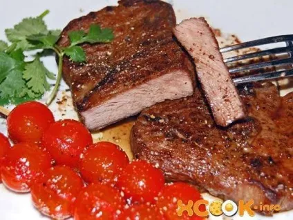 Біфштекс на сковороді - рецепт з покроковими фото, як правильно смажити (біфштекс) Біфштекс на сковороді - рецепт з покроковими фото, як правильно смажити