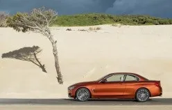 Bmw показало рестайлінгову версію 4 серії 30 фото (управління) Bmw показало рестайлінгову версію 4 серії 30 фото