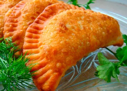 Чебуреки з м'ясом - кращі рецепти