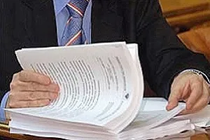 Чим займається штатний юрист на підприємстві (підприємстві) Чим займається штатний юрист на підприємстві
