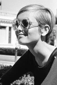 Твіггі (twiggy) модель біографія, фотографії, особисте життя (особиста) Твіггі (twiggy) модель біографія, фотографії, особисте життя