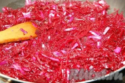 Тушкована буряк - рецепт з фото (сіль перець спеції) Тушкована буряк - рецепт з фото