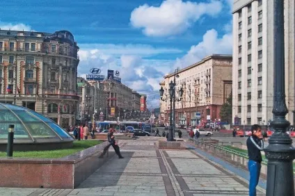 Тверська - головна вулиця Москви (товариські Київ) Тверська - головна вулиця Москви