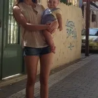 Що клацає в животі