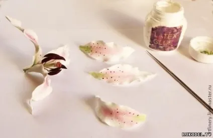 Квітка лілія з японської глини deco - квіти з полімерної глини - полімерна глина - каталог статей (квітка) Квітка лілія з японської глини deco - квіти з полімерної глини - полімерна глина - каталог статей