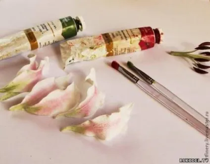 Квітка лілія з японської глини deco - квіти з полімерної глини - полімерна глина - каталог статей (квітка) Квітка лілія з японської глини deco - квіти з полімерної глини - полімерна глина - каталог статей