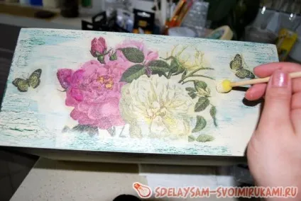 Декупаж дерев'яної коробки, майстер-клас своїми руками (своїми) Декупаж дерев'яної коробки, майстер-клас своїми руками