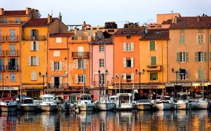 Пам'ятки сен-стежці (st-tropez), блакитний берег франції (сен-Тропе фото) Пам'ятки сен-стежці (st-tropez), блакитний берег франції