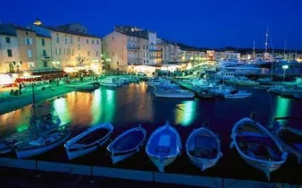 Пам'ятки сен-стежці (st-tropez), блакитний берег франції (блакитний берег) Пам'ятки сен-стежці (st-tropez), блакитний берег франції