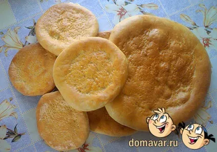 Домашні коржі в духовці