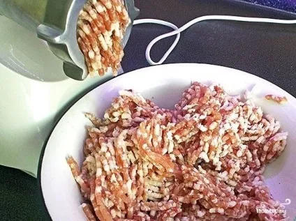 Домашні сардельки зі свинини - покроковий рецепт з фото на (кухарі) Домашні сардельки зі свинини - покроковий рецепт з фото на