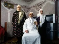 Дві родини