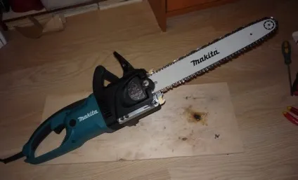 Електропила makita uc4030a (makita) Електропила makita uc4030a