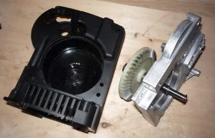 Електропила makita uc4030a (makita) Електропила makita uc4030a