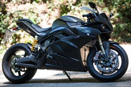 Energica ego superbike - електробайк, який ввібрав в себе силу і красу - мій мотоцикл (електробайк) Energica ego superbike - електробайк, який ввібрав в себе силу і красу - мій мотоцикл