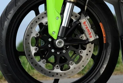 Energica ego superbike - електробайк, який ввібрав в себе силу і красу - мій мотоцикл (який) Energica ego superbike - електробайк, який ввібрав в себе силу і красу - мій мотоцикл