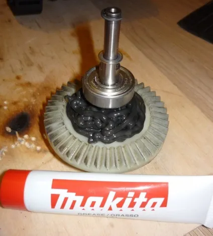 Електропила makita uc4030a (електропила Makita UC4030A) Електропила makita uc4030a