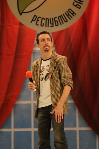 Учасник comedy баттл з Уфи Сергійович «гумор продається і купується (місто Херсон) Учасник comedy баттл з Уфи Сергійович «гумор продається і купується