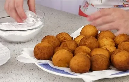 Сирні кульки рецепт