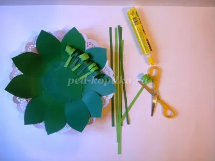 Їжачок з поролону і паперу своїми руками (своїми) Їжачок з поролону і паперу своїми руками