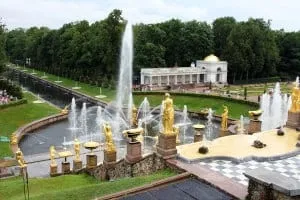 Фонтани в Пітері де знаходяться, скільки коштує вхід, фото з назвами фонтанів в Харкові