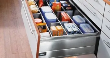 Фурнітура для кухні blum системи висунення і відкривання, петлі (блюм фурнітура) Фурнітура для кухні blum системи висунення і відкривання, петлі