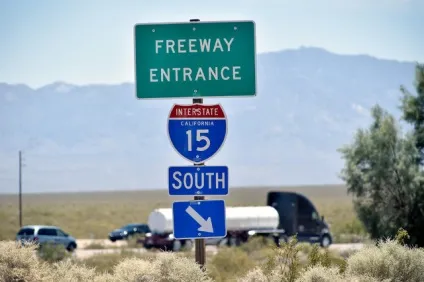 Freeway travel - як їздити по дорогах сша нюанси водіння в америці (їздити) Freeway travel - як їздити по дорогах сша нюанси водіння в америці