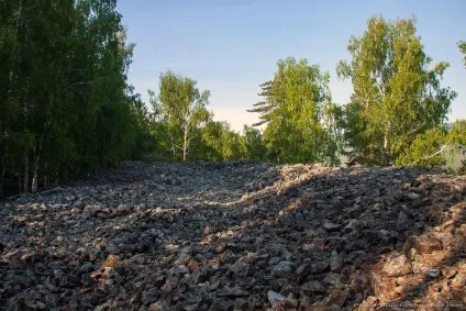 Французька гірка, путівник по Луганську і Луганській області (гірка) Французька гірка, путівник по Луганську і Луганській області