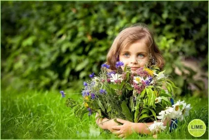 Фото і картинки з дітьми на природі (природі) Фото і картинки з дітьми на природі