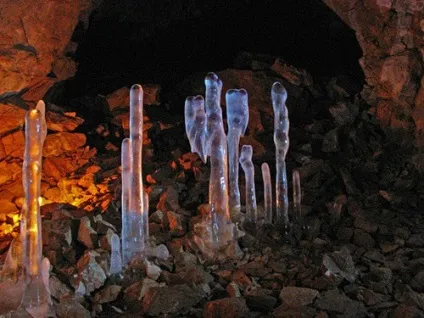 Головне в печері