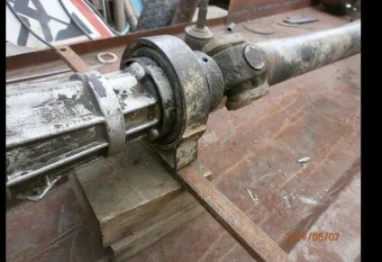 Гусеничний всюдихід «улан» на серійних планетарка (Механізм кріплення гусениці) Гусеничний всюдихід «улан» на серійних планетарка