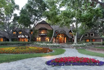 Історія ранчо Майкла Джексона Неверленд - blog - homeadverts - елітна нерухомість для продажу і (homeadverts) Історія ранчо Майкла Джексона Неверленд - blog - homeadverts - елітна нерухомість для продажу і