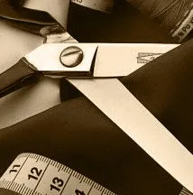 З яких тканин шиють пальто і плащі