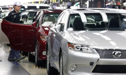 Яким компаніям належать відомі автомобільні марки (toyota) Яким компаніям належать відомі автомобільні марки