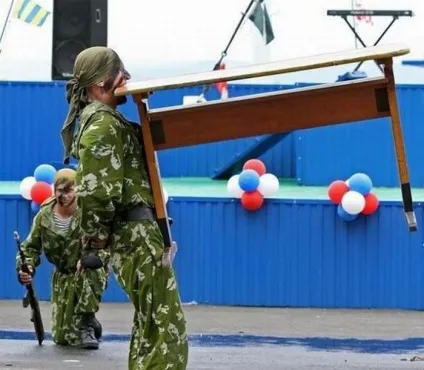 Як іноземці бачать Україну () Як іноземці бачать Україну
