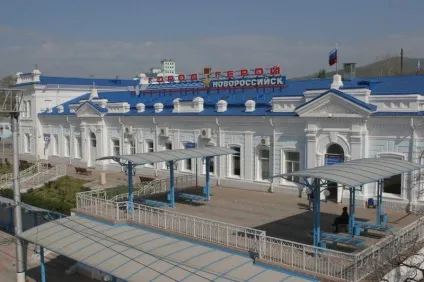 Як можна дістатися до Фастова - на літаку, по залізниці або на автомобілі