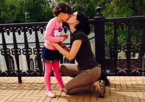 Як одягатися мамі на прогулянку з дитиною (свій зовнішній вигляд) Як одягатися мамі на прогулянку з дитиною
