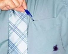 Як відіпрати чорнила від кулькової ручки і друку, з білого та кольорового одягу (джинсів)