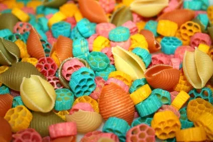 Як пофарбувати макарони для виробів і творчості (пофарбувати) Як пофарбувати макарони для виробів і творчості
