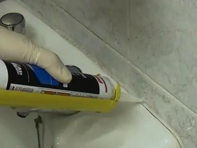 Як правильно працювати з силіконом у ванній кімнаті (ванною) Як правильно працювати з силіконом у ванній кімнаті