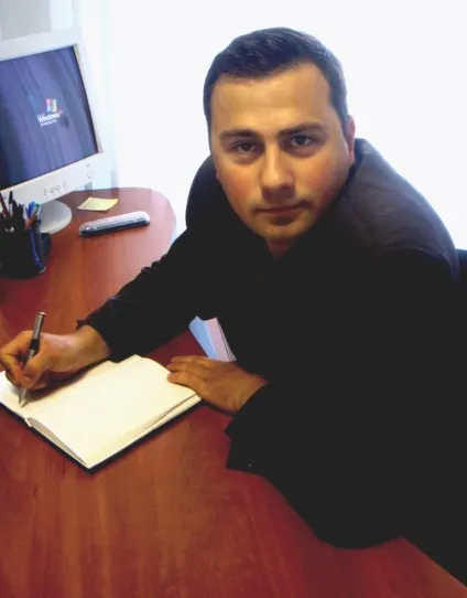 Як приклеїти дзеркало будинку (вертикаль) Як приклеїти дзеркало будинку