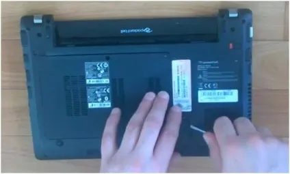 Як розібрати нетбук packard bell ms2299