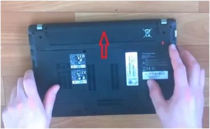 Як розібрати нетбук packard bell ms2299
