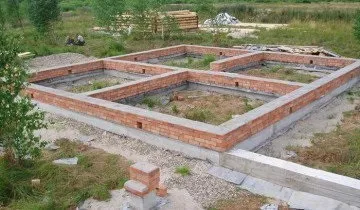 Як зробити фундамент для дерев'яного будинку з бруса надійно і дешево (дерев'яного) Як зробити фундамент для дерев'яного будинку з бруса надійно і дешево