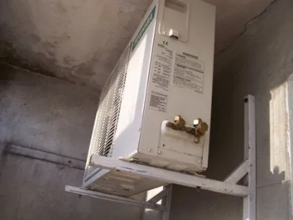 Установка кондиціонера побутового (зовнішньої внутрішньої частини) Установка кондиціонера побутового