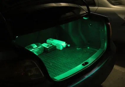 Як зробити підсвічування багажника автомобіля (автомобіля) Як зробити підсвічування багажника автомобіля