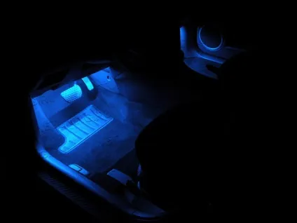 Як зробити підсвічування салону і багажника світлодіодною стрічкою своїми руками (підсвічування) Як зробити підсвічування салону і багажника світлодіодною стрічкою своїми руками