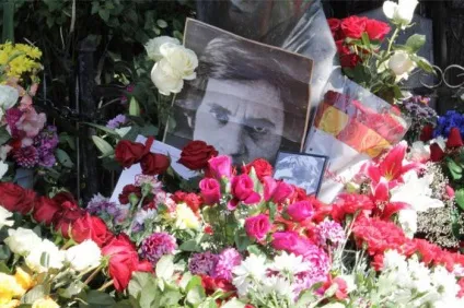 Як помер і де похований Висоцький