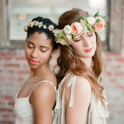 Як зробити вінок на голову своїми руками - з штучних і живих квітів, український, з листя (вінок) Як зробити вінок на голову своїми руками - з штучних і живих квітів, український, з листя